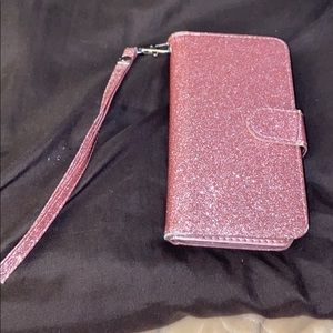 DailyLux Rose Gold iPhone 7 case & wallet